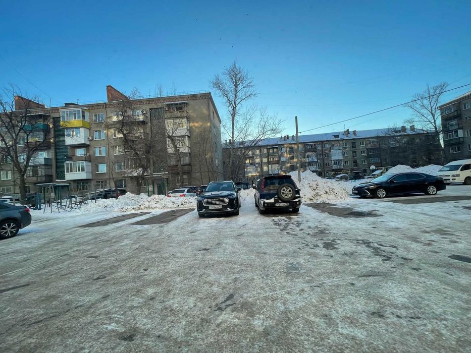 Продаётся 3-комнатная в Центре.