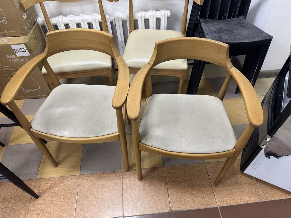 Продам стулья от бренда Sandaluci