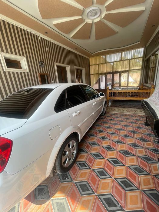 Lasetti (optra) автомат