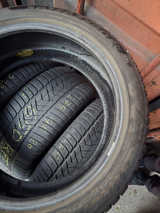 Anvelope Pirelli 245/45/20 si 275/40/20 runflat iarna