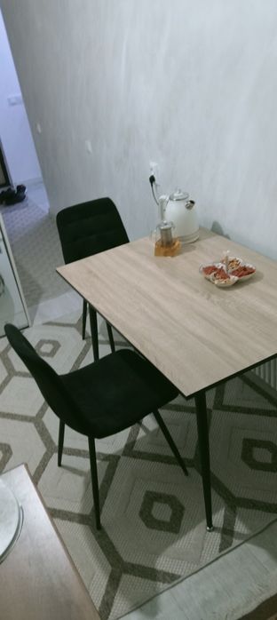 Продам стол для кухниии