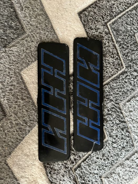 Продам эмблемы Иж 5 модель