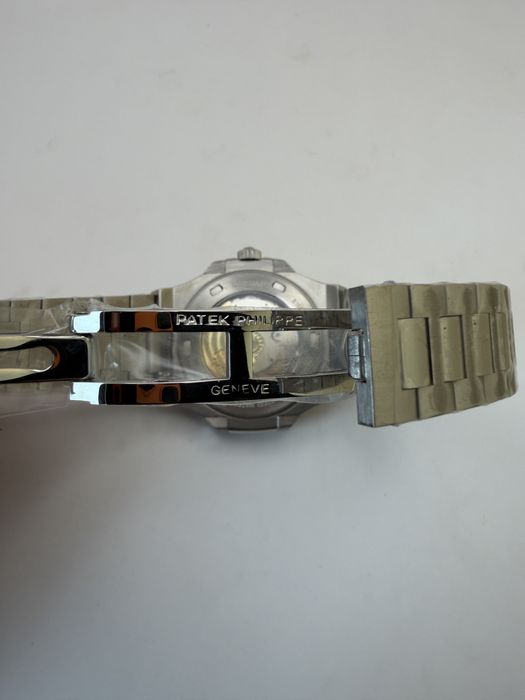 Ceas Patek Philippe Nautilus Gray, Nou