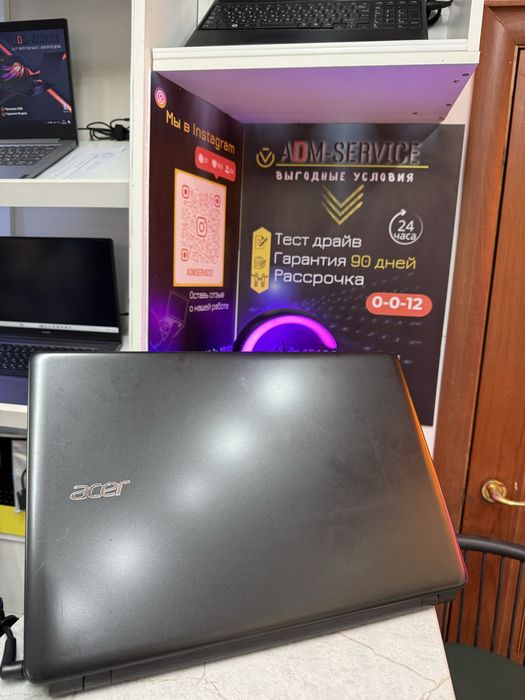 Ноутбук Acer E1-572G