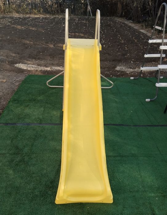 Горка детская жёлтая