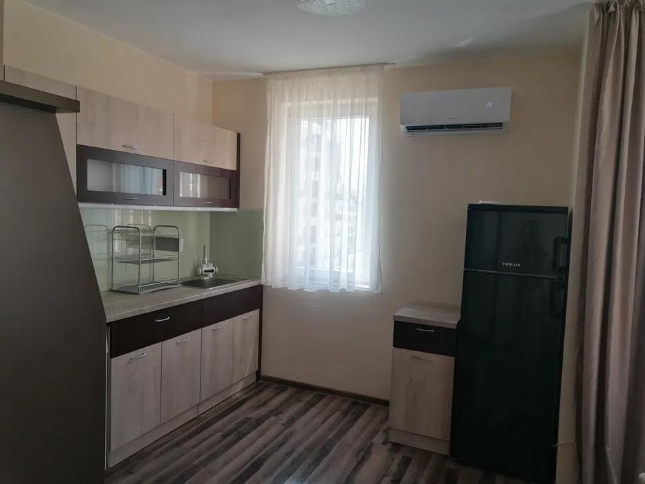 Дава се под наем Двустаен апартамент в Пловдив, Кючук Париж - 86 кв.м за 340 € - Снимка #1