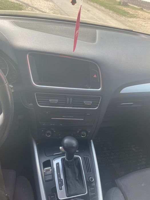 AUDI Q5 2010 — imagine 4