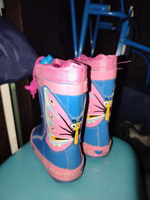 Резиновые сапоги