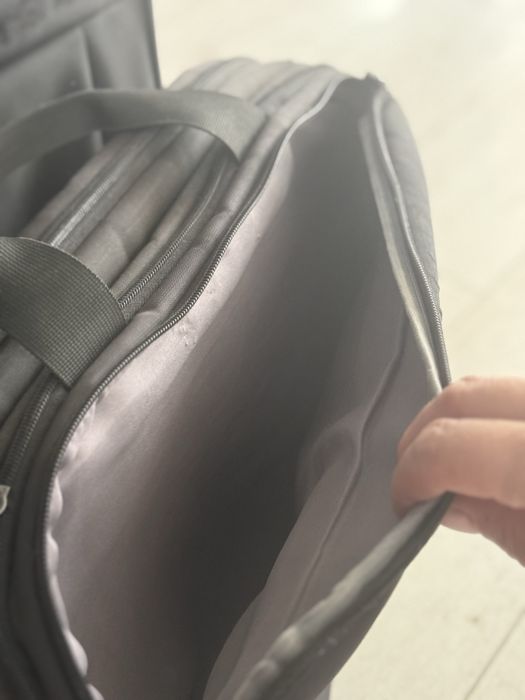 Продам сумку ( для ноутбука)