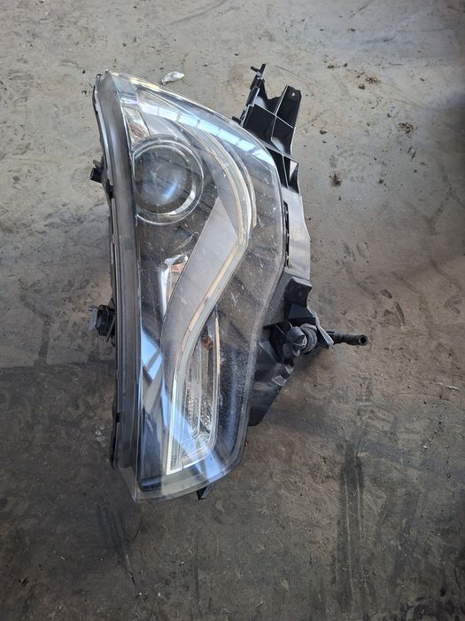 Far stang audi A1 2010-2014 bi xenon