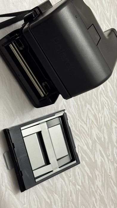 Продам Polaroid 636 в хорошем состоянии