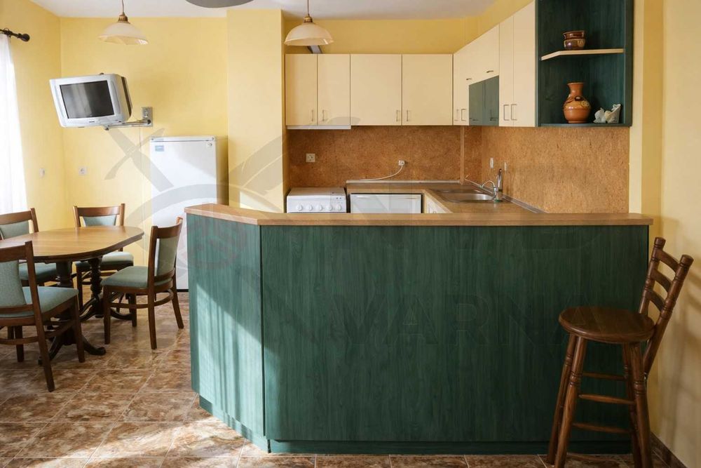 Дава се под наем Тристаен апартамент в Варна, ХЕИ - 90 кв.м за 757.86 € - Снимка #1