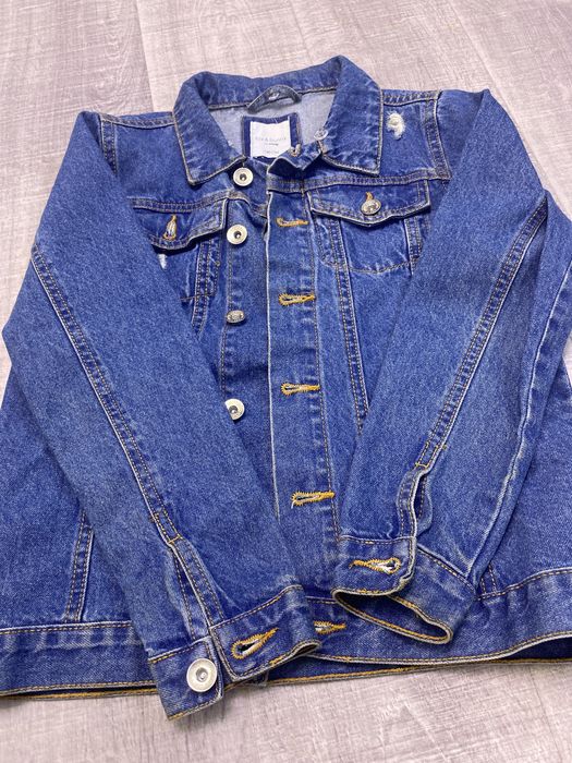 Продам детский джинсовый костюм