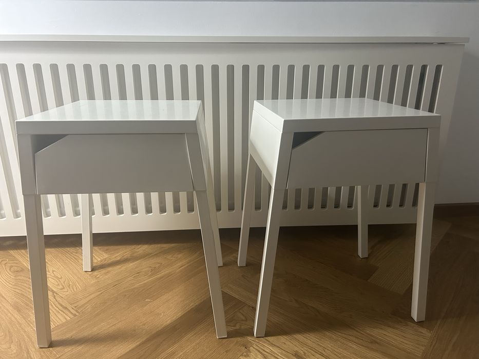 Noptiere design contemporan si elegant ambele 250 lei