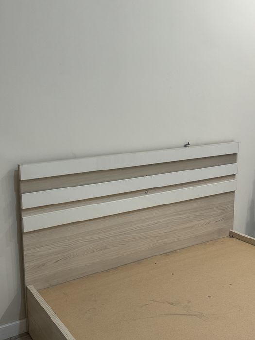 Продам двухспальную кровать 160х200