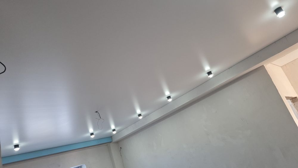 Натяжные потолки