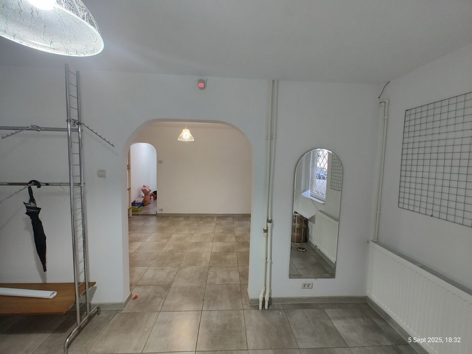 Spațiu comercial de vânzare – Mangalia, Strada Sirenei