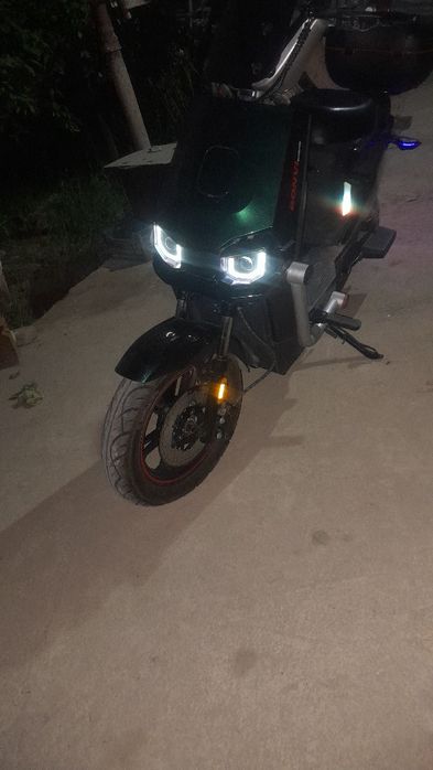 Skuter varyantgayam