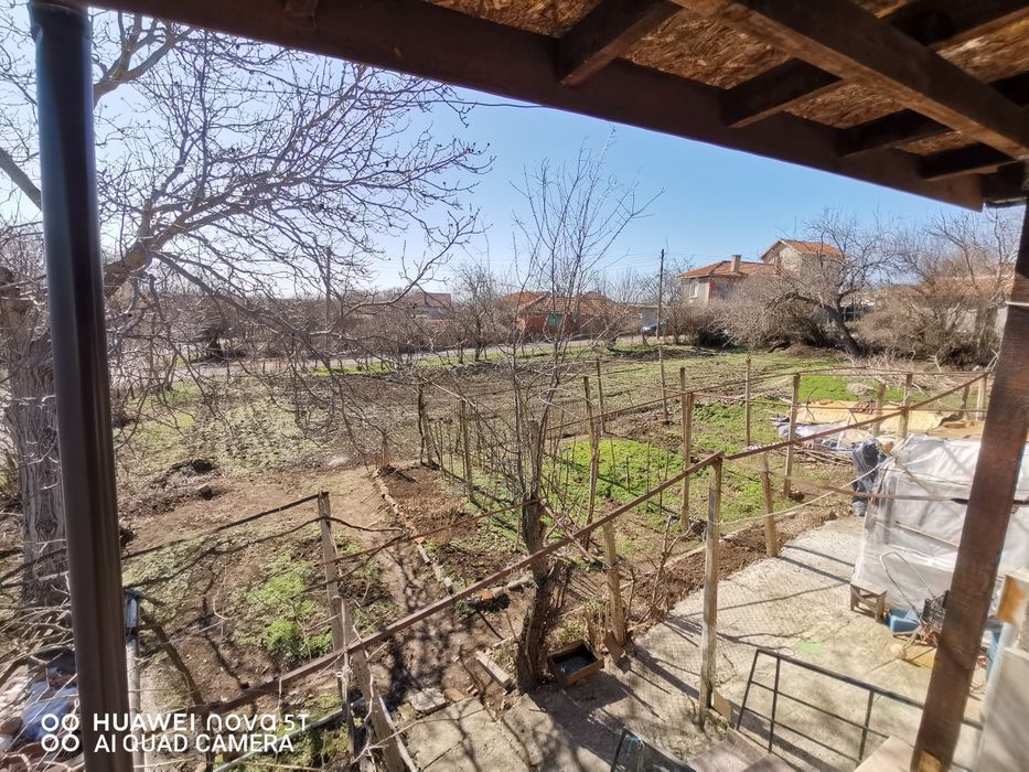 Продавам къща в село Калчево