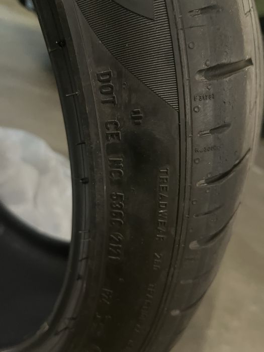 Pirelli P Zero R21/22