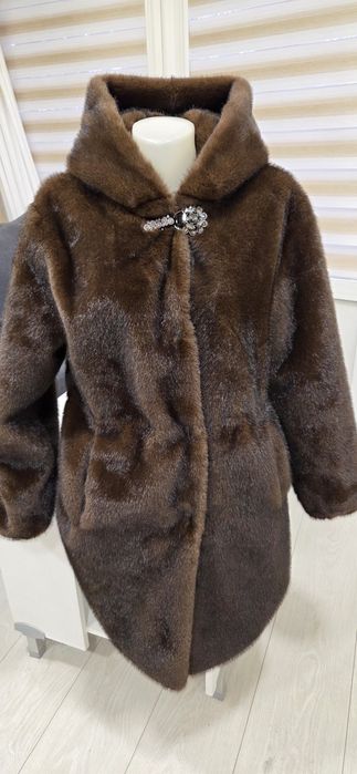 Разкошно палто с косъм
