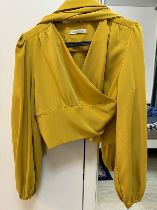 Продам блузку