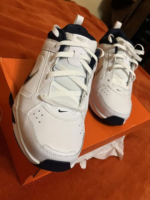 Нови маратонки Найк 44 номер