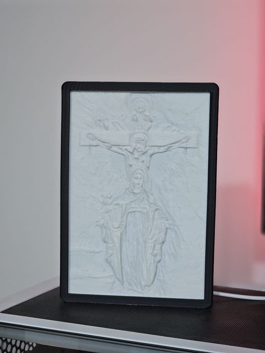 Icoană Luminată 3D – Cadou Spiritual Deosebit