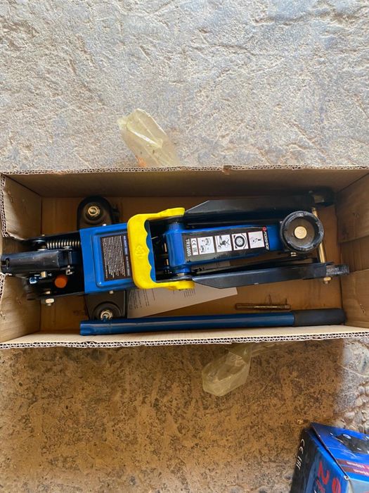 Продам дамкрат новый