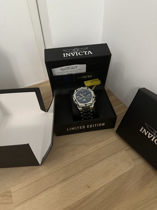 Ceas Invicta Batman Limited Edition 0299/4000