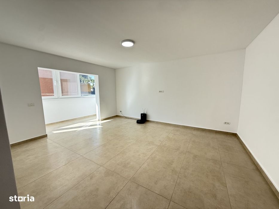 Apartament lux, 4 camere, 84 mp utili + 2 balcoane - COMPLEXUL STUDENT