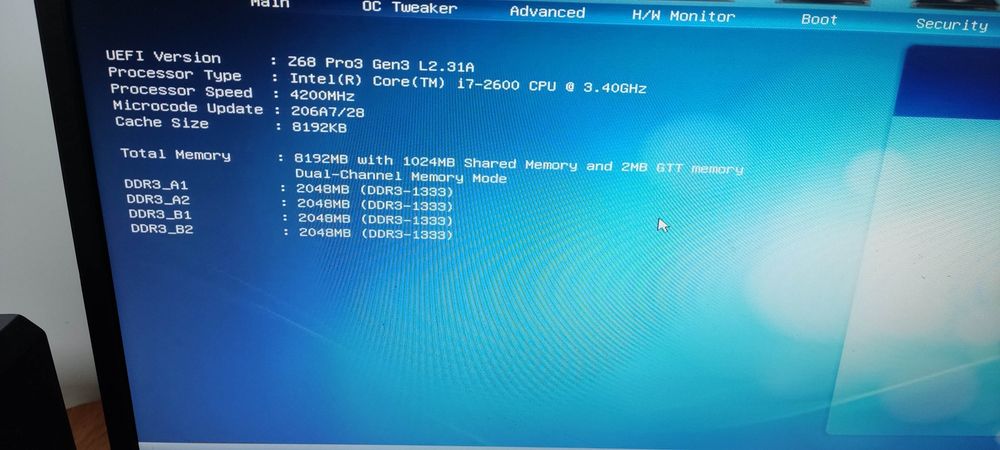 Материнская плата с процессором