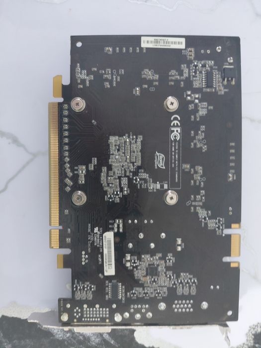 Видиокарта GT9500 на 1гб