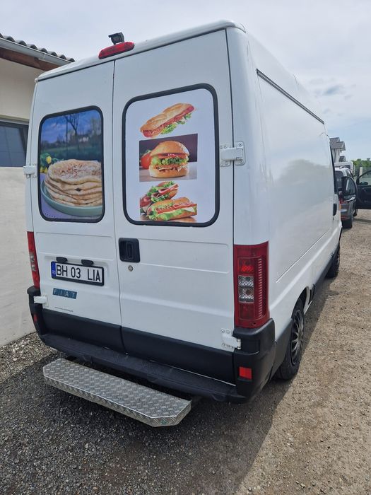 Auto rulota comerciala -  FOOD TRUCK