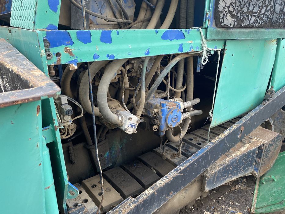 Продам асфальтоукладчик