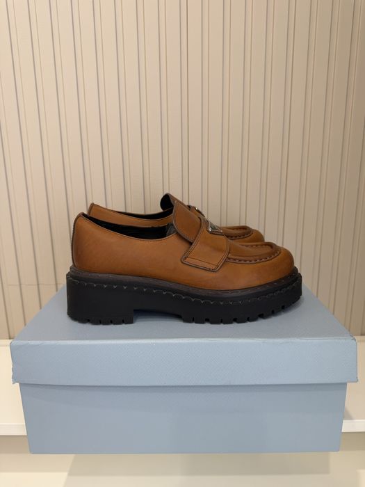 Лоферы Прада 37/37,5