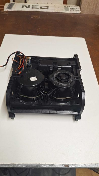 Стойка за чашки за BMW Х5 X6 Е70 E71