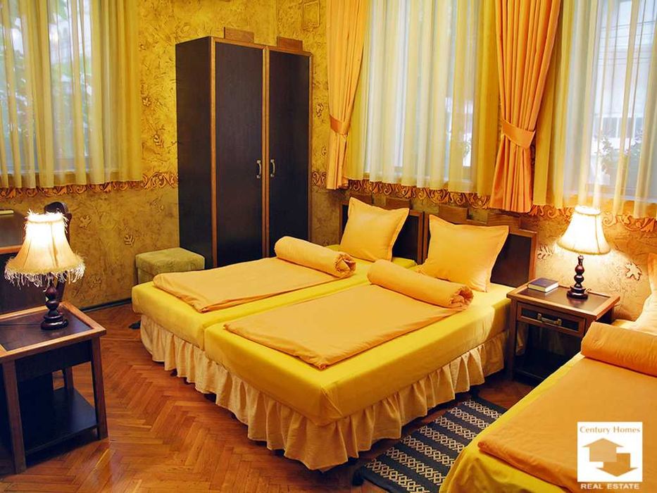 Продава се Къща в Велико Търново, Център - 223 кв.м за 1494 €/кв.м - Снимка #21