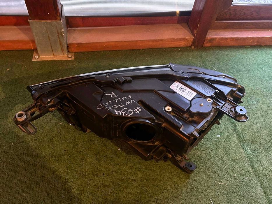 фар десен Volkswagen T-roc full Led  2017-2025 година. #034v.