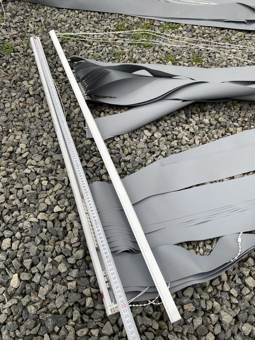 Сиви вертикални щори Солис 5бр