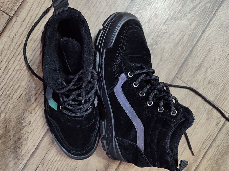 Продам крос 2000