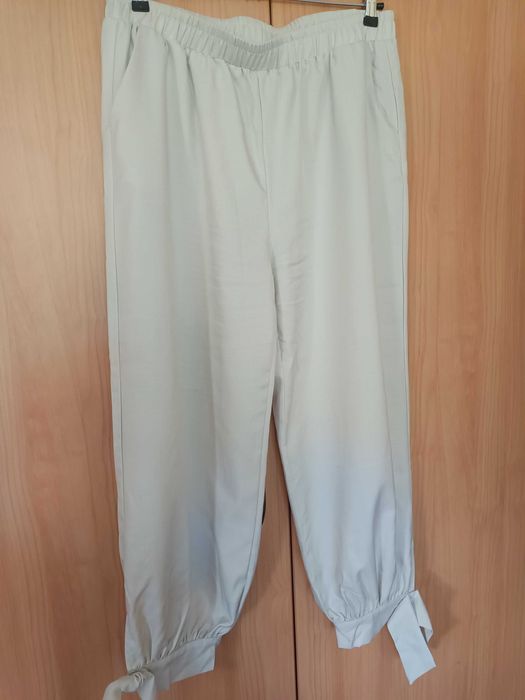 Продавам нов модерен женски тип шалвари панталон р-р XXL