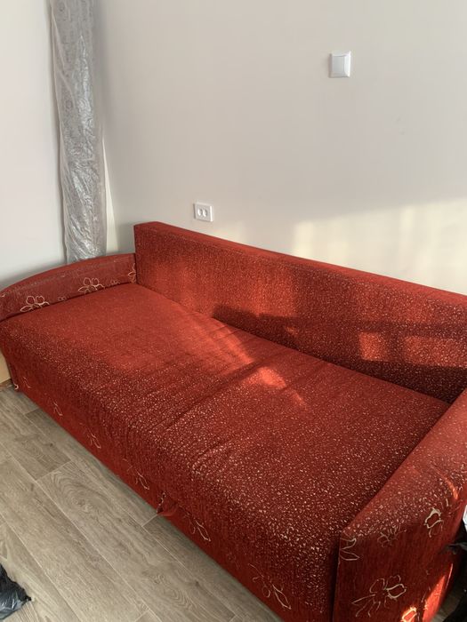 Диван гостиной