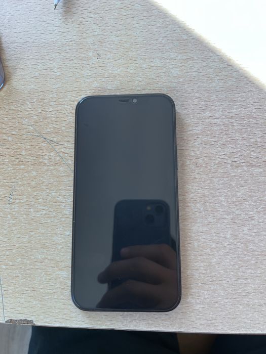 Iphone 12 pro sotiladi