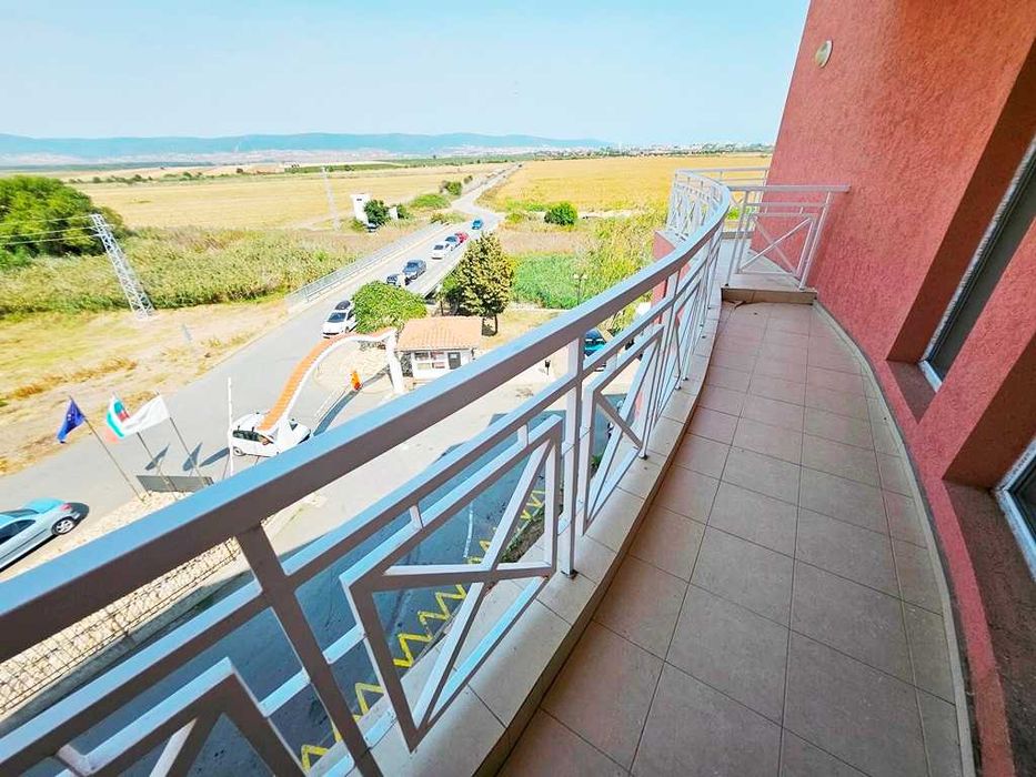 Продава се Едностаен апартамент в к.к. Слънчев бряг - 49 кв.м за 878 €/кв.м - Снимка #9