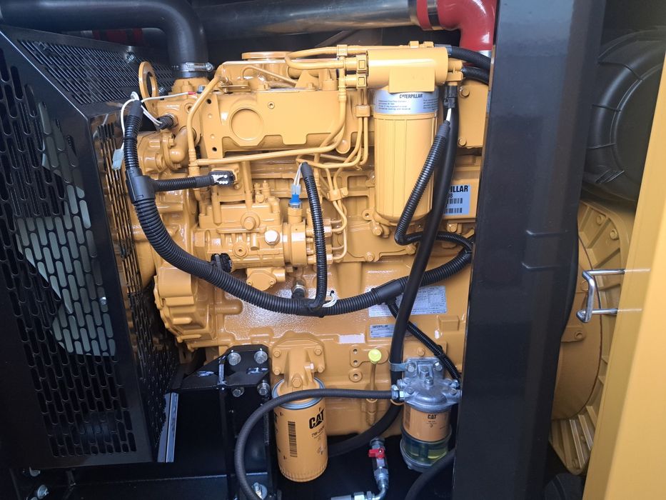 Vand/inchiriez generatoare de curent