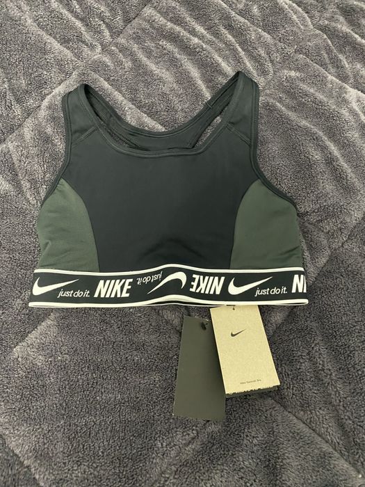 Тениска на Karl , Guess,Nike