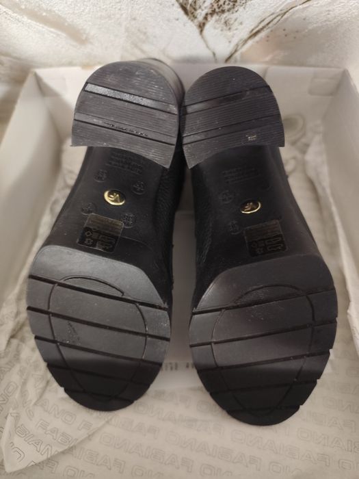 Дамски кожени боти