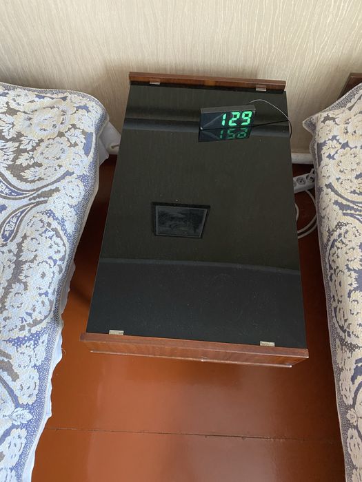 Журнальный столик