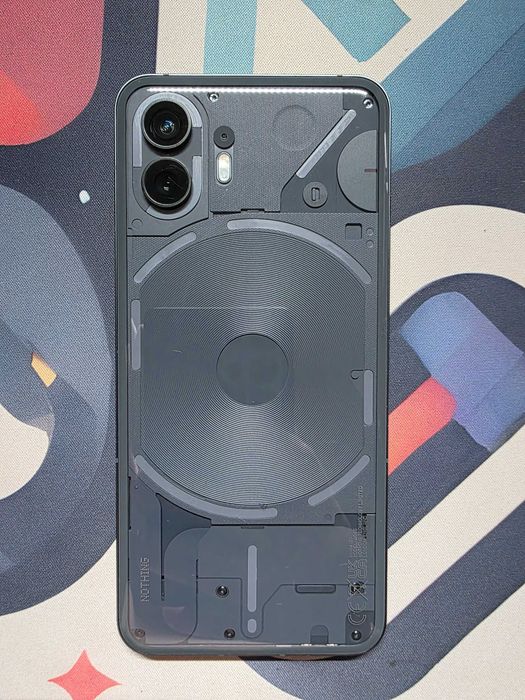 Vând Nothing Phone (2)